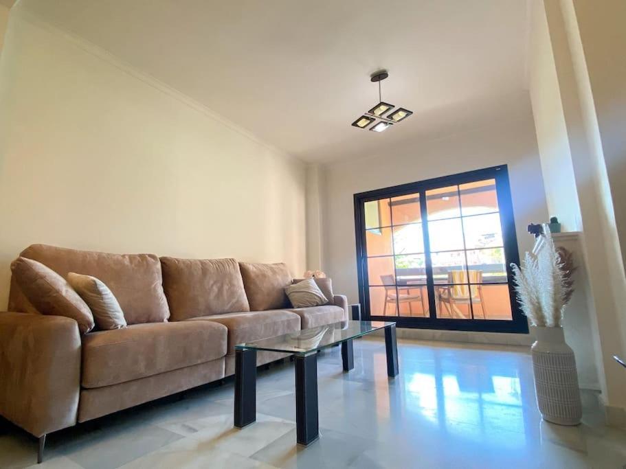 Ferienwohnung Costal Bliss Estepona Exterior foto